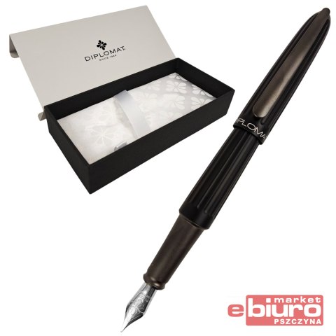 PIÓRO WIECZNE DIPLOMAT M AERO CZARNE