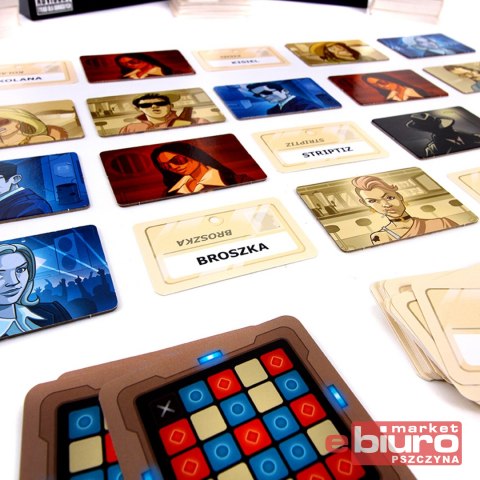 GRA TAJNIACY BEZ CENZURY